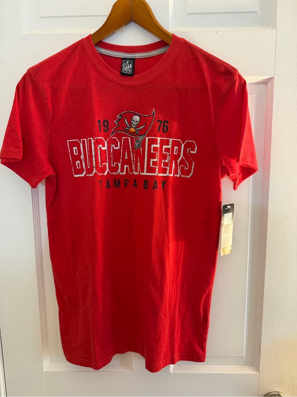 NFL Tampa Bay Buccaneers Red Graphic Short Sleeve Tee